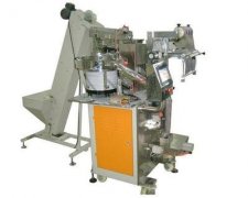 丝杆、滑轨正在拆卸时应出格留意螺帽和